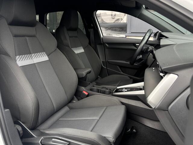 Audi A3 SPORTBACK 45 TFSIe 245 pk S-line Black Edition