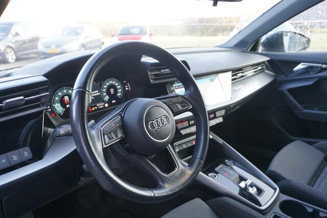 Audi A3 SPORTBACK 35 TFSI 150 PK Automaat Business edition | FULL LED | TREKHAAK | VIRT. COCKPIT |