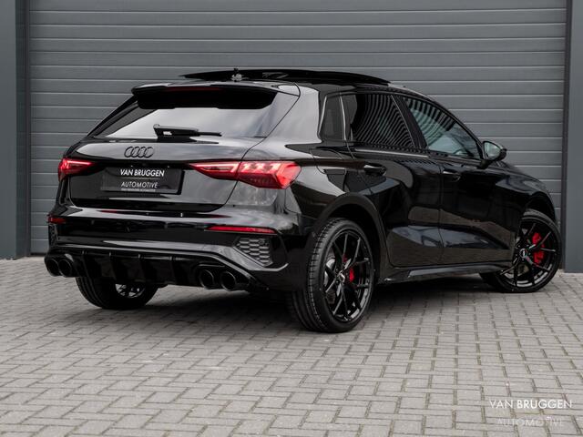 Audi A3 SPORTBACK 45 TFSI e S-Line Pano RS-Stoelen B&O Sfeer S3 BTW