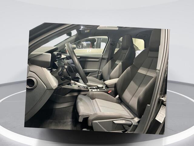 Audi A3 SPORTBACK 40 TFSIe 204pk S-tronic Advanced Edition · Panoramadak · Camera · B&O Audio · Apple/Android Car Play · Navigatie · 17'' Inch ·