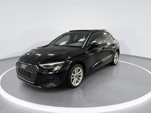 Audi A3 SPORTBACK 40 TFSIe 204pk S-tronic Advanced Edition · Panoramadak · Camera · B&O Audio · Apple/Android Car Play · Navigatie · 17'' Inch ·