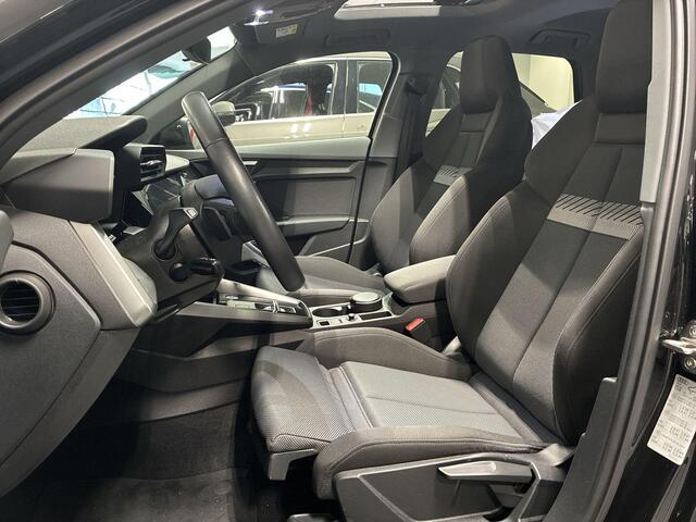 Audi A3 SPORTBACK 40 TFSIe 204pk S-tronic Advanced Edition · Panoramadak · Camera · B&O Audio · Apple/Android Car Play · Navigatie · 17'' Inch ·