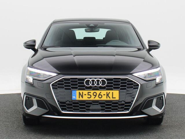 Audi A3 SPORTBACK 40 TFSi e Business edition 204 Pk Automaat | Adaptive Cruise | LED | Parkeersensoren | Navigatiesysteem | Climate Control | Keyless | CarPlay | 17 Inch