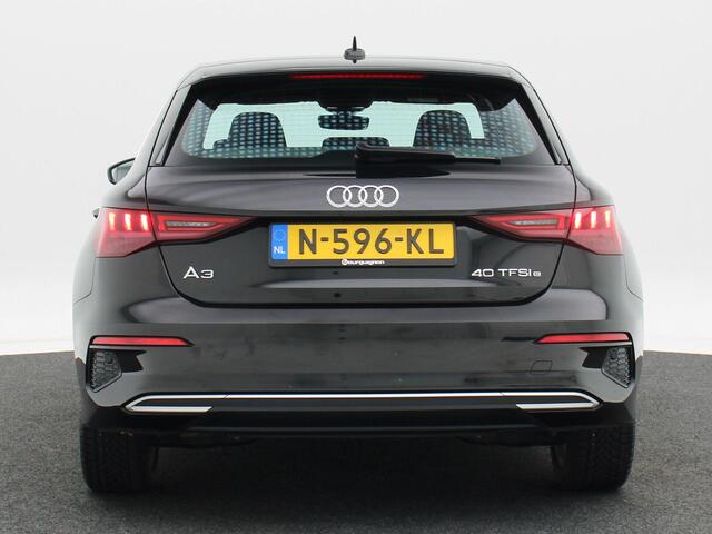 Audi A3 SPORTBACK 40 TFSi e Business edition 204 Pk Automaat | Adaptive Cruise | LED | Parkeersensoren | Navigatiesysteem | Climate Control | Keyless | CarPlay | 17 Inch
