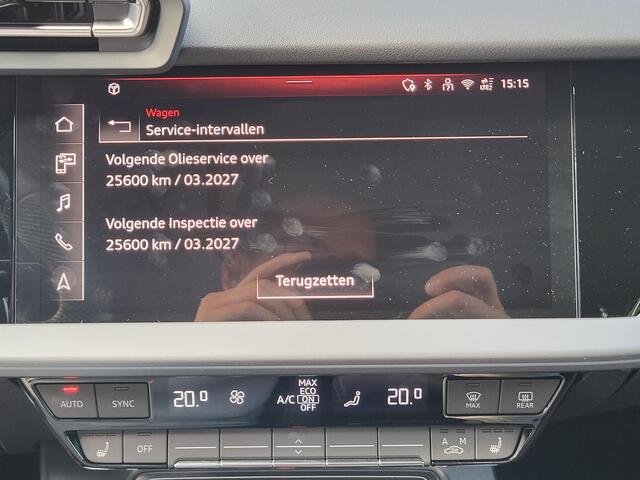 Audi A3 SPORTBACK 35 TFSI S line Automaat / Panoramadak / SONOS premium audio / Apple Carplay / Android Auto / S-line interieur & extrieur / Camera / DAB / Stoelverwarming / Adap Cruise / Matrix LED /