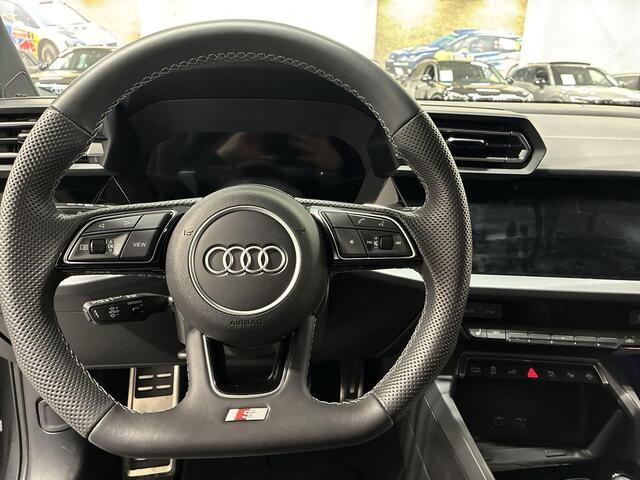 Audi A3 SPORTBACK 45 TFSIe 272pk S-tronic S edition Competition · Camera · Apple/Android Car Play · Navigatie · Sonos Audio · Elek. Voorstoel · Trekhaak · 17'' Inch · Garantie t/m 01-04-2030 of 100.000km