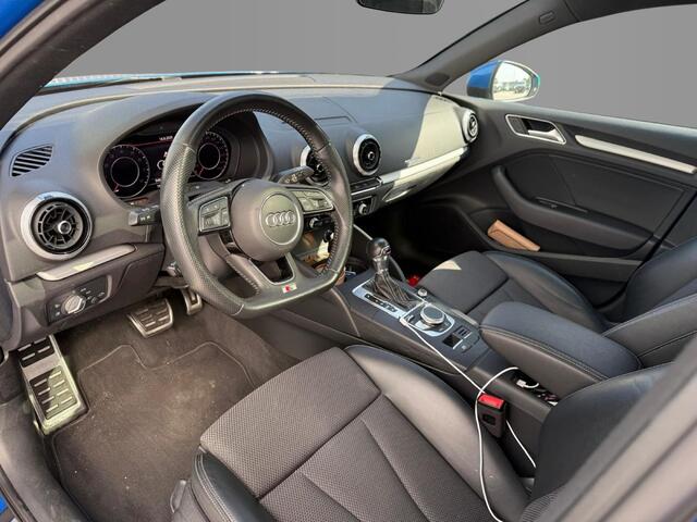 Audi A3 SPORTBACK 1.5 TFSI 150Pk CoD Sport S Line Edition / Panoramadak / Apple Carplay