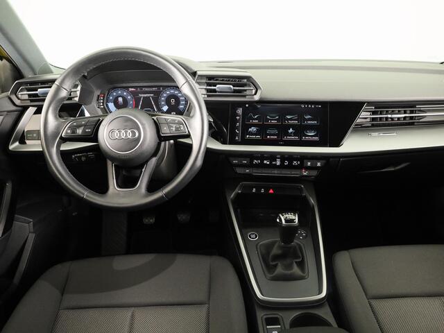 Audi A3 SPORTBACK 30 TFSI Pro Line 110PK | Navigatie via app | Parkeersensoren | 16 inch Lichtmetalen velgen | Cruise controle