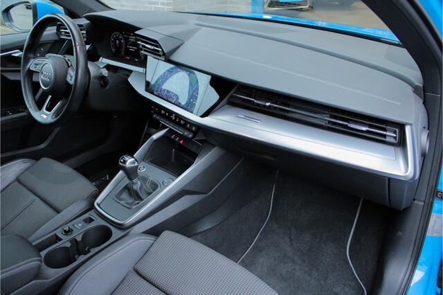 Audi A3 SPORTBACK 35 TFSI 150PK S edition |LED koplampen|stoelverwarming|parkeersensoren|ACC|