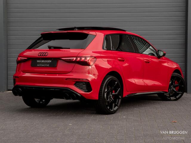 Audi A3 SPORTBACK 45 TFSI e S-Line Pano RS HUD Sfeer B&O Camera 19" BTW