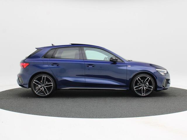 Audi A3 SPORTBACK 35 TFSi 150 Pk Automaat S-Line | Panoramadak | Virtual Cockpit | Adaptive Cruise | Zwart Optiek | 19 Inch | 49.563 Km!