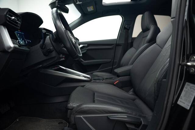 Audi A3 SPORTBACK 30 TFSI S edition |Pano|Leder|Lane Assist|Stoelverwarming|