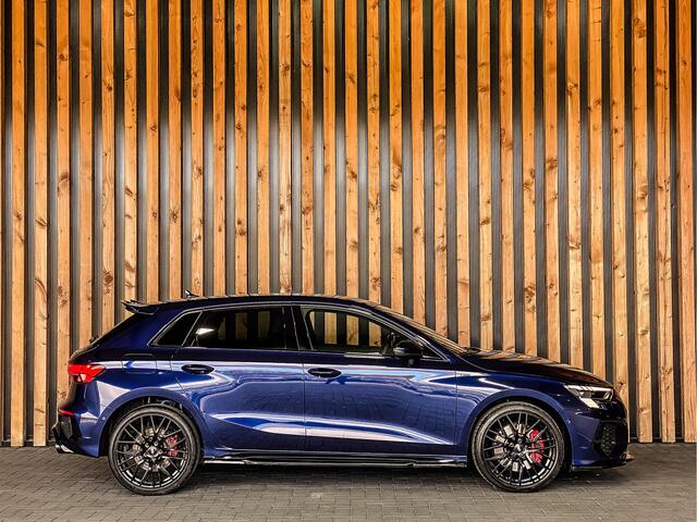 Audi A3 SPORTBACK 45 TFSIe S edition Competition | BANG UND OLUFSEN | HEAD-UP | ELEKTRISCHE STOELEN | KEYLESS |