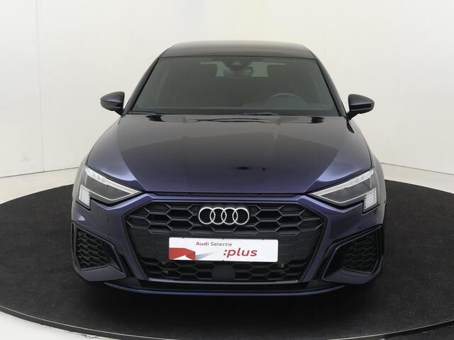 Audi A3 SPORTBACK 45 TFSI e S edition Competition | Panoramadak | Bang & Olufsen | LED matrix verlichting | Parkeersensoren | Cruise Control | Keyless | CarPlay | Audi virtual cockpit plus |