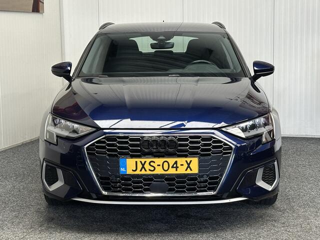Audi A3 SPORTBACK 40 TFSI e EDITION PHEV AUTOMAAT NAVIGATIE CRUISE CONTROL STOELVERWARMING APPLE CARPLAY/ANDROID RIJSTROOKSENSOREN PDC ZEER MOOI !! 3010