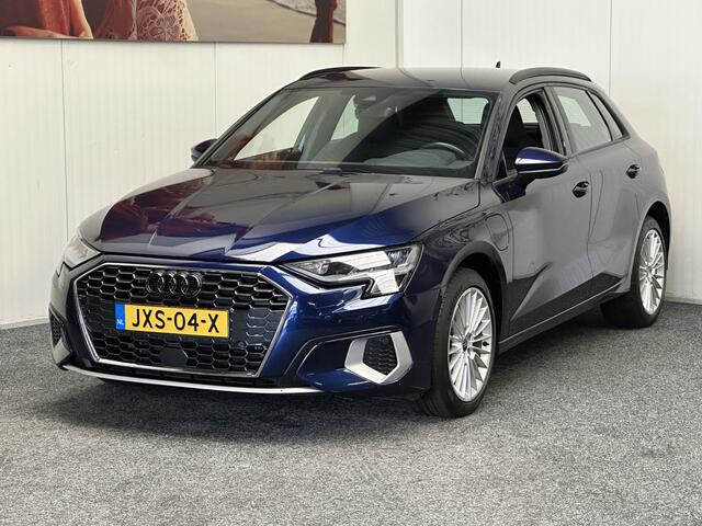 Audi A3 SPORTBACK 40 TFSI e EDITION PHEV AUTOMAAT NAVIGATIE CRUISE CONTROL STOELVERWARMING APPLE CARPLAY/ANDROID RIJSTROOKSENSOREN PDC ZEER MOOI !! 3010