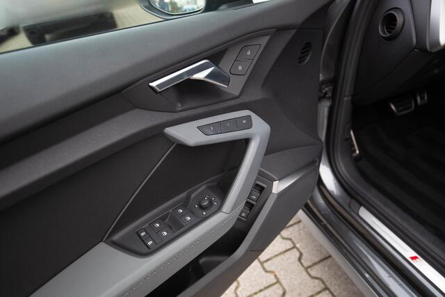 Audi A3 SPORTBACK 40 TFSI e S tronic S line Leer,Massage,ACC,B&O.