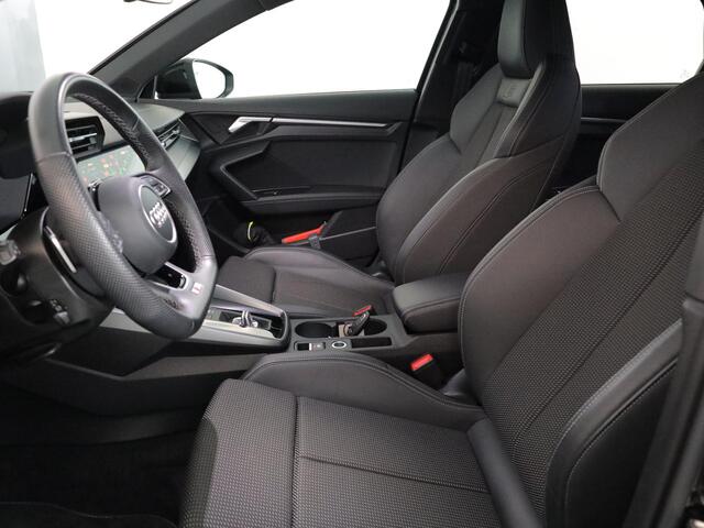 Audi A3 SPORTBACK 30 TFSI S edition 110pk AUT| Navi| 17'LM-velgen| Parksensors|