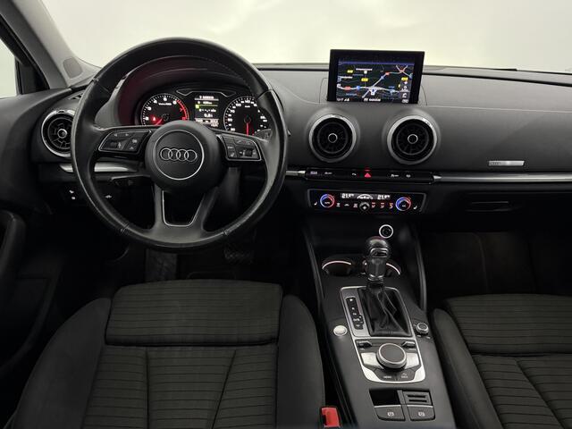 Audi A3 SPORTBACK 1.5 TFSI CoD Design Pro Line Plus Clima, Parkeersensoren, Navi, Keyless start, Stoelverwarming, Cruise control, A start stop, Lichtmetalen velgen