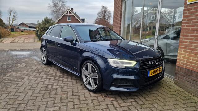 Audi A3 SPORTBACK 1.5 35 TFSI CoD Sport 3x S Line, Stoelverwarming