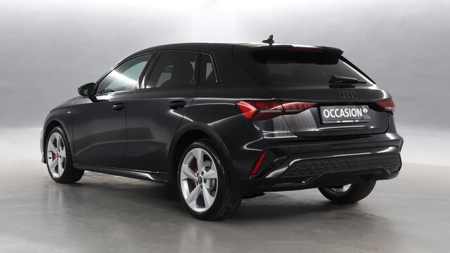 Audi A3 SPORTBACK 45 TFSI 272pk e S edition Competition S-Tronic / Navigatie / Stoelverwarming / Camera