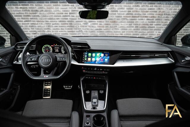 Audi A3 SPORTBACK 40 TFSI e S Line Pfeilgrau|Panodak|Sfeer|RSSeats|18Inch