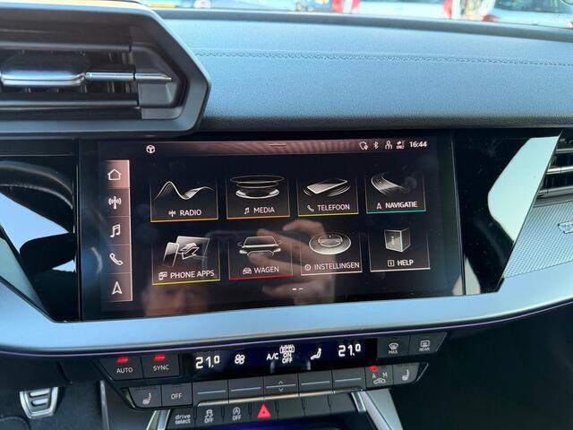 Audi A3 SPORTBACK 35 TFSI 3x S-Line edition one / Matrix-LED / ACC / Kuipstoel / Org NL