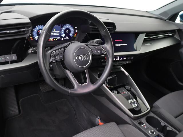 Audi A3 SPORTBACK 35 TFSI Business edition | 150 PK | Automaat | Multifunctioneel stuurwiel | Adaptive Cruisecontrol | Parkeersensoren |