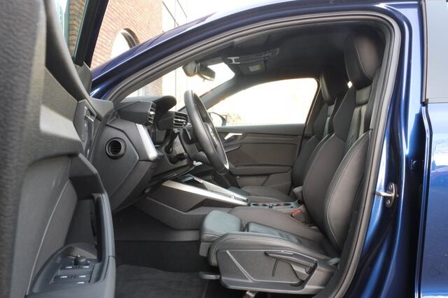 Audi A3 SPORTBACK 40 TFSI e Achteruitrijcamera, Leder