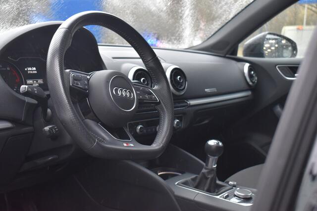 Audi A3 SPORTBACK 30 TFSI Sport S Line Edition | Navi | Adap-Cruise | Stoelverwarming | 12 mnd BOVAG garantie | Whatsapp 06-53188999