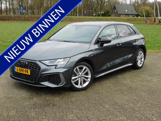 Audi A3 SPORTBACK 35 TFSI S edition, Keyless, ACC, Trekhaak, Camera