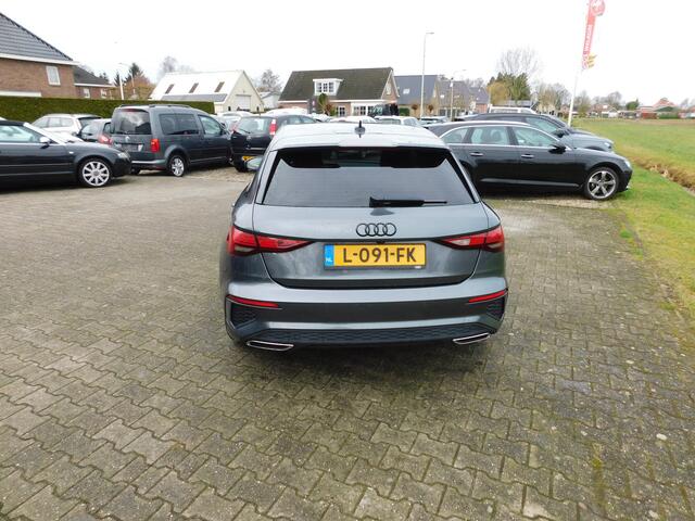 Audi A3 SPORTBACK 35 TFSI S edition, Keyless, ACC, Trekhaak, Camera
