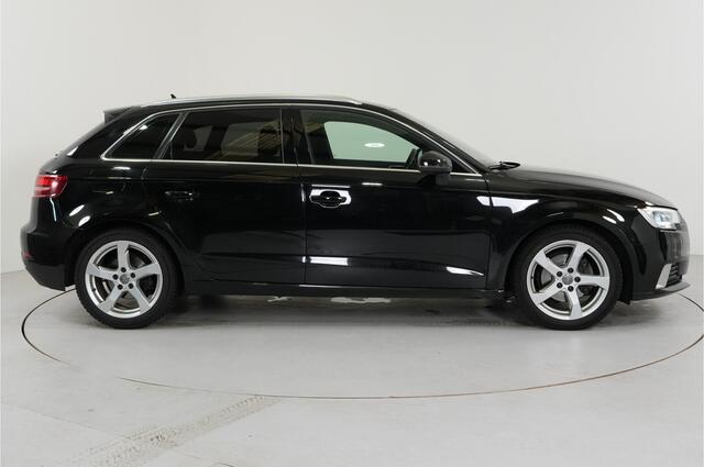 Audi A3 SPORTBACK 35 TFSI CoD Design Pro Line Plus | Stl. verw. | Climate | PDC | LED |