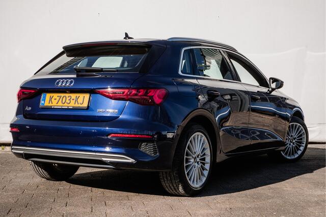 Audi A3 SPORTBACK 30 TFSI Business edition Trekhaak/ Virtual cockpit/ Full led/ Sportstoelen/ Navigatie/ Camera/ Carplay/ Cruise control