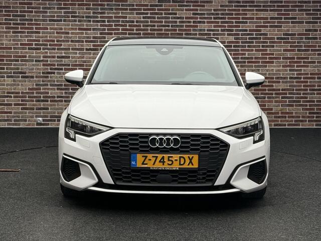 Audi A3 SPORTBACK 40 TFSI e Weing KM | Achteruitrijcamera | Panorama| Stoelverwarming |