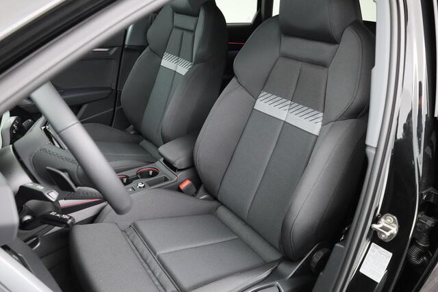 Audi A3 SPORTBACK 40 TFSI e 204 pk Advanced edition | Assis.pak driving+parking plus | Optiekpakket zwart plus | Warmtewerend glas donker tint