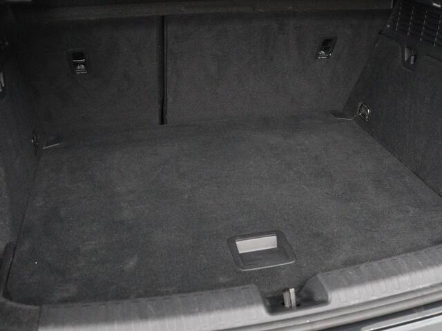 Audi A3 SPORTBACK 30 TFSI Advanced edition | Sportstoelen | Carplay | Virtual Cockpit | Park Assist | Full LED | Navigatie | Climate control | Bluetooth | 17'' | Cruise control