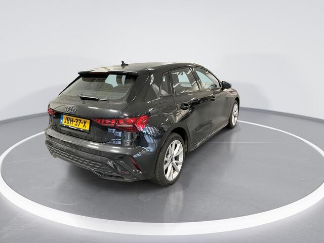 Audi A3 SPORTBACK 40 TFSIe 204pk S-tronic S edition · Camera · Apple/Android Car Play · Stoelverwarming · Navigatie · P-Sensoren · 17'' Inch · Garantie t/m 18-08-2029 of 100.000km