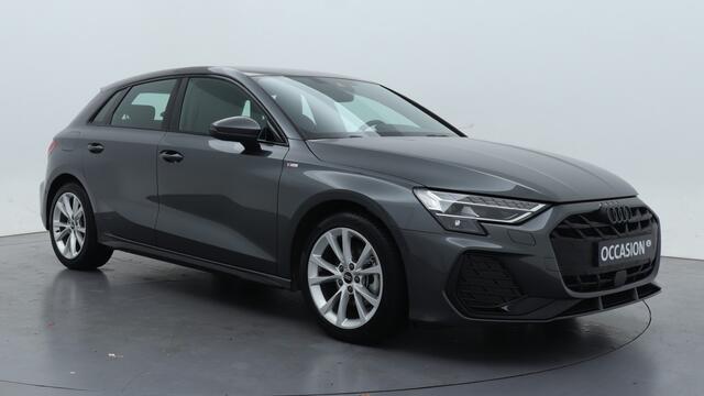 Audi A3 SPORTBACK 30 TFSI 116Pk S-Line edition | Zwart optiek | Carplay | Stoelverwarming |Camera |