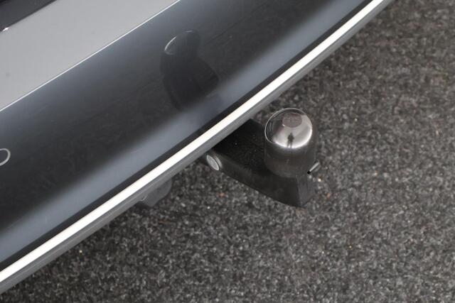 Audi A3 SPORTBACK 35 TFSI 150pk S-Tronic Advanced edition Trekhaak Stoelverwarming ACC Virtual Cockpit Navigatie