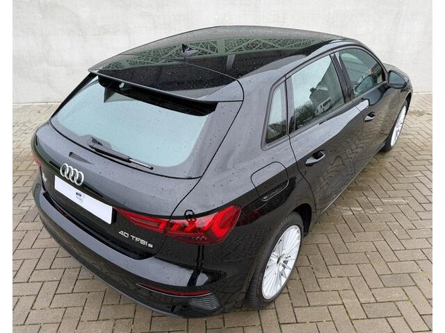 Audi A3 SPORTBACK 40 TFSI e Edition CarPlay / Navi / PDC