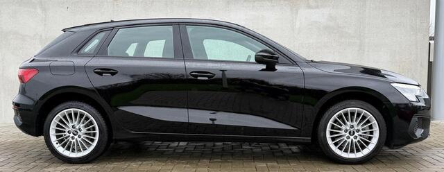 Audi A3 SPORTBACK 40 TFSI e Edition CarPlay / Navi / PDC