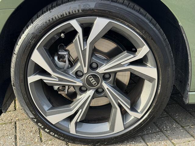 Audi A3 SPORTBACK 40 TFSI e S Line Hybrid Pano-Dak | Matrix LED | Sonos | Memory | Keyless