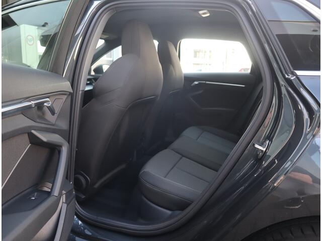 Audi A3 SPORTBACK 40 TFSI e Business edition Navi / Cruise / Carplay / LED Btw auto