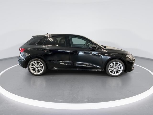 Audi A3 SPORTBACK 40 TFSIe 204pk S-Tronic S Edition · Camera · Apple/Android Car Play · Parkeerassistent · ACC · Optiekpakket Zwart · Stoelverwarming · Garantie t/m 08-07-2029 of 100.000km