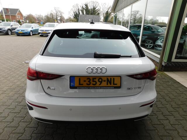 Audi A3 SPORTBACK 30TFSI 110PK DSG PRO LINE!! All-in Prijs!