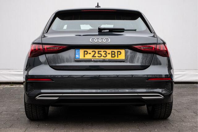 Audi A3 SPORTBACK 30 TFSI Aut. Advanced edition Leer/ Virtual cockpit/ Sportstoelen/ Full led/ Carplay/ Navigatie/ Cruise control/ Dab