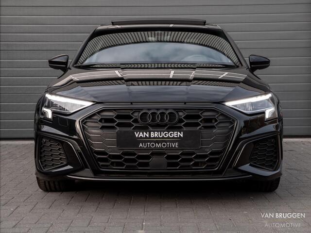 Audi A3 SPORTBACK 45 TFSI e S-Line Pano RS-Stoelen Leer B&O Sfeer BTW