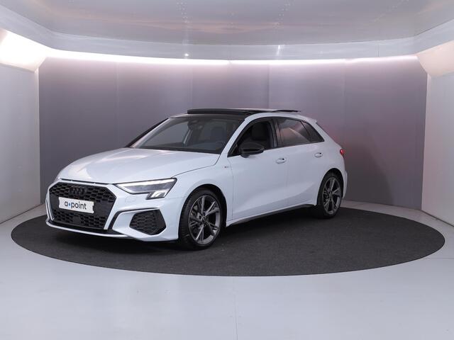 Audi A3 SPORTBACK 30 TFSI S edition 110 pk S-tronic | Verlengde garantie | Navigatie | Panoramadak | Parkeersensoren achter | Stoelverwarming | S-Line |