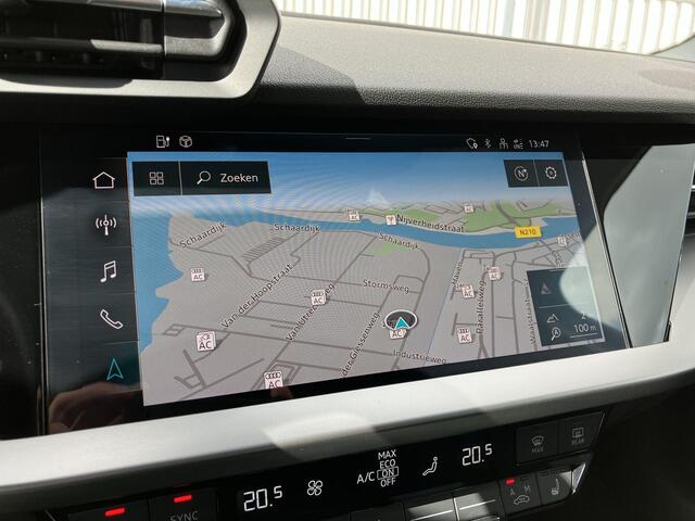 Audi A3 SPORTBACK 40 TFSIe 150kW/204PK · Leder · Camera · Apple/Android Car Play · Elektrische stoelverstelling · Navigatie · Stoelverwarming ·